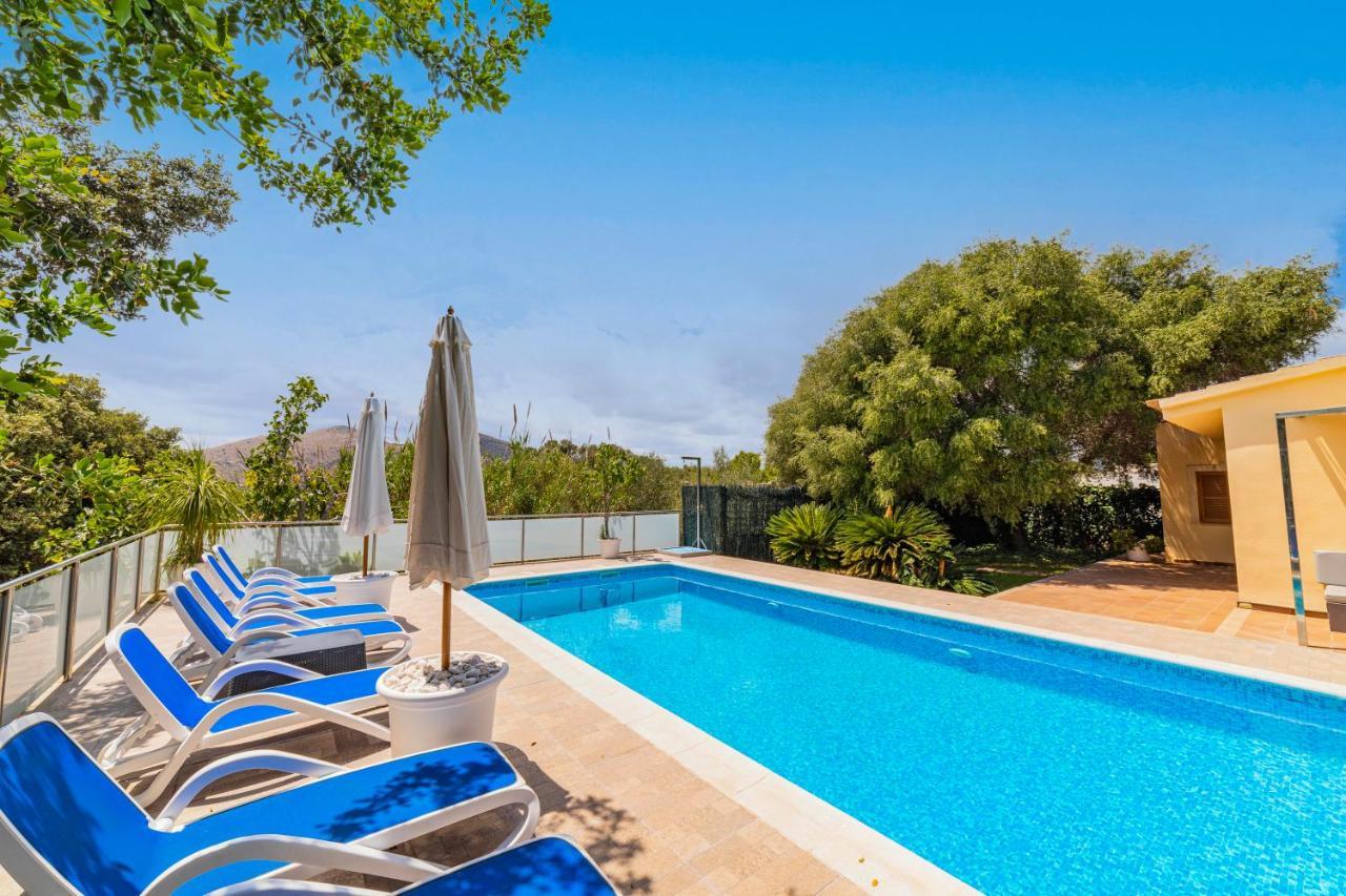 Villa Alcudia Town Екстериор снимка